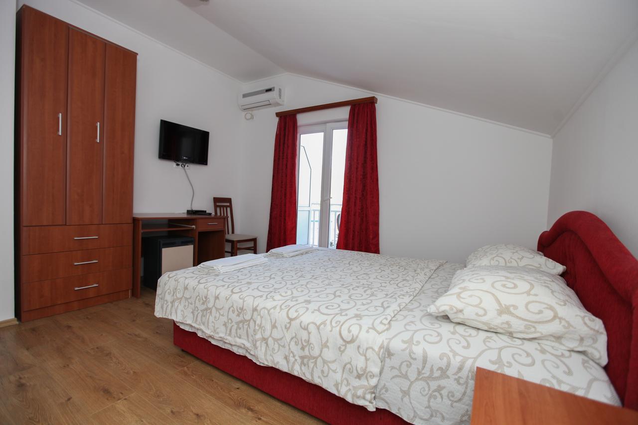 Hotel Ninkovic Trebinje Esterno foto