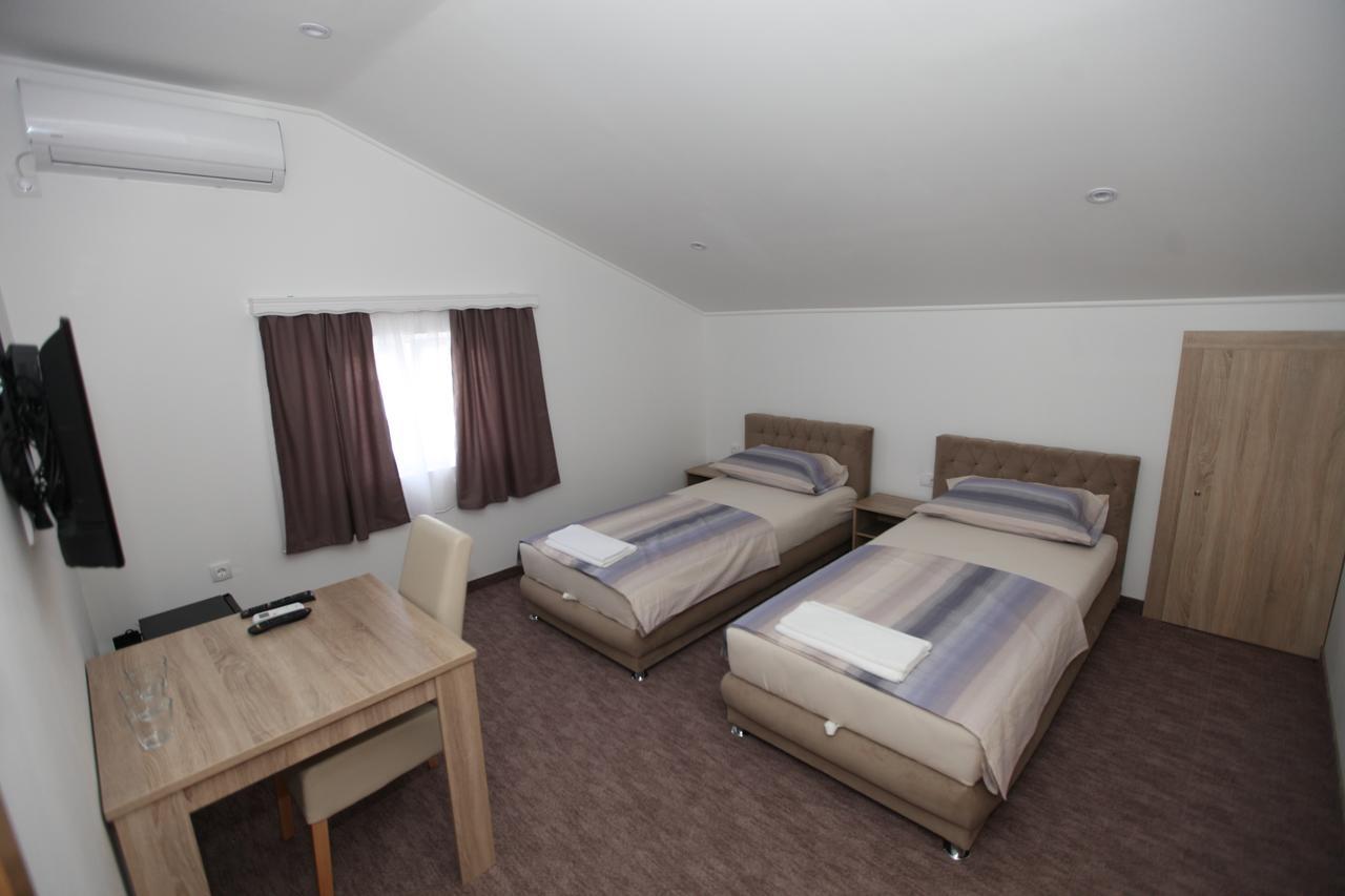 Hotel Ninkovic Trebinje Esterno foto