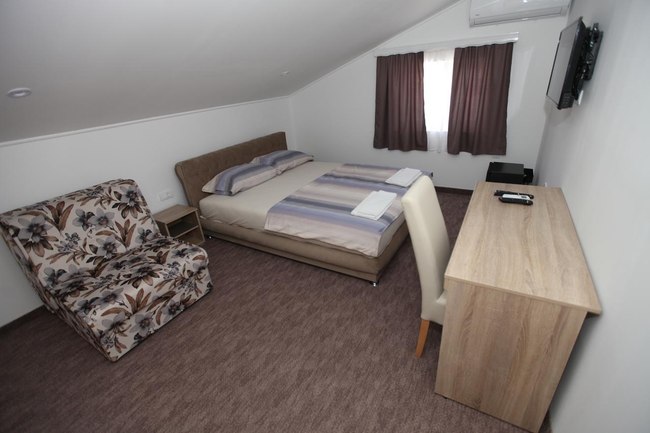 Hotel Ninkovic Trebinje Esterno foto